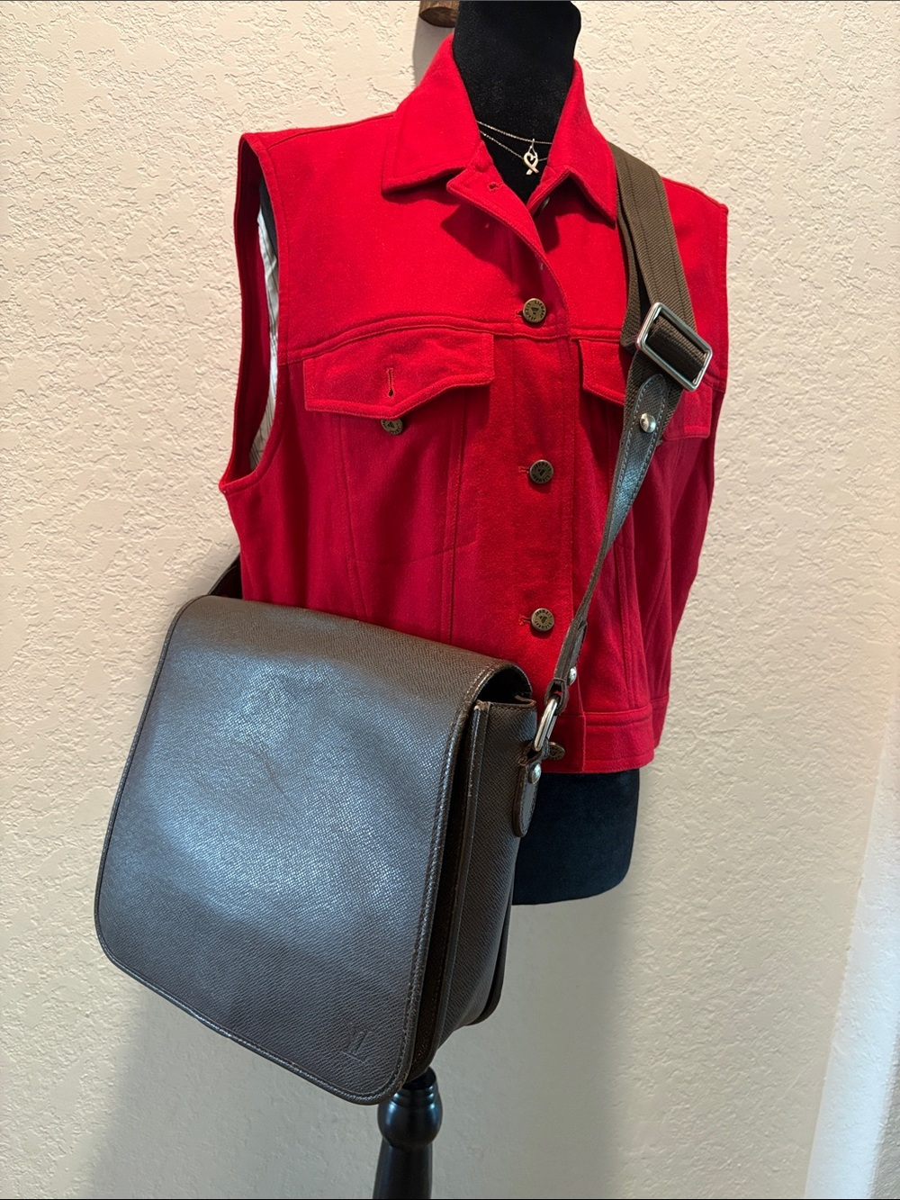 LOUIS VUITTON Andrei Brown Taiga Crossbody Bag